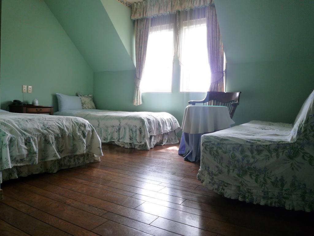 Avonlea Hotel Ito  Habitación foto